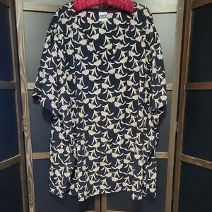 Meri Skye Blue and Cream Floral Blouse